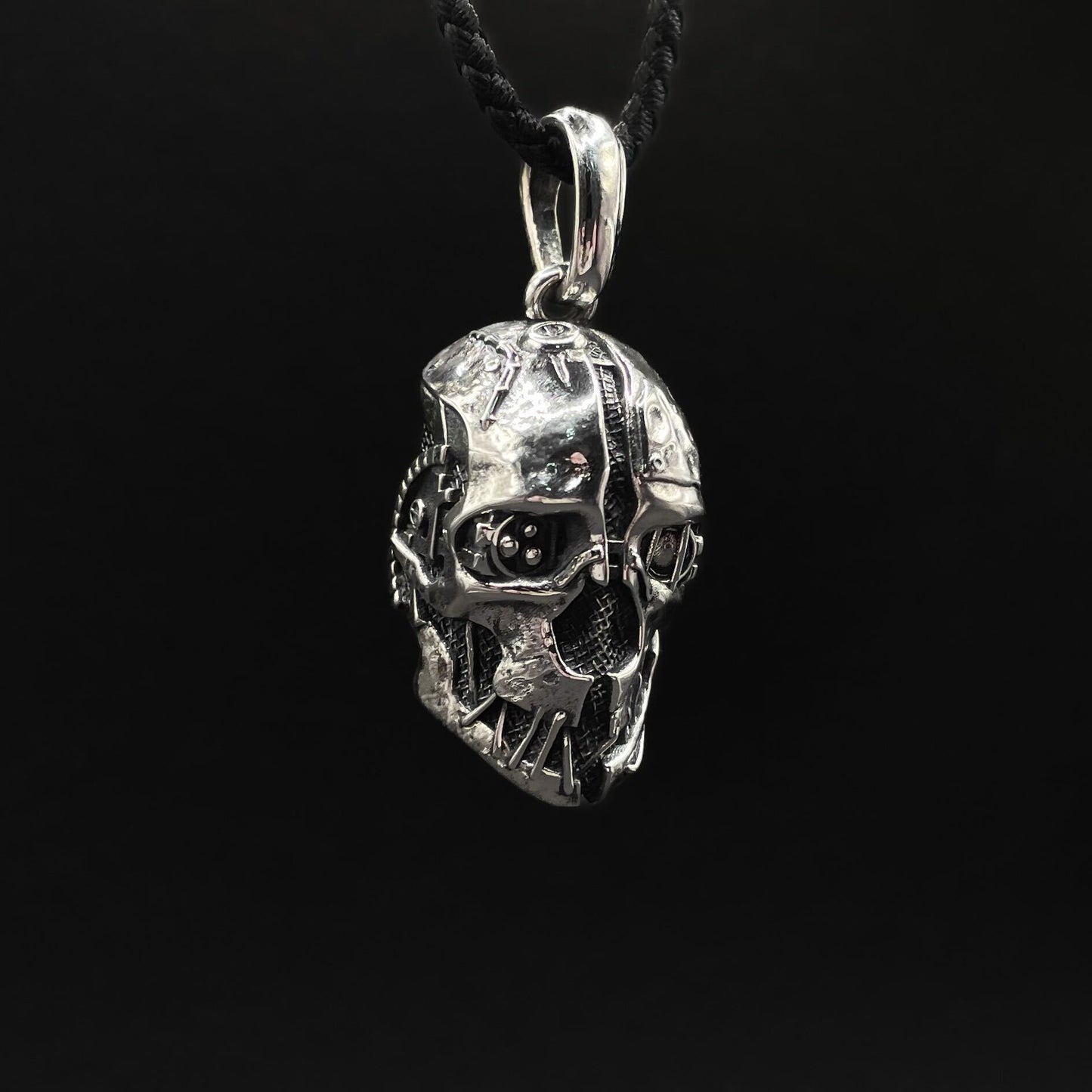 Sterling Silver Dishonored Corvo Skull Mask Pendant