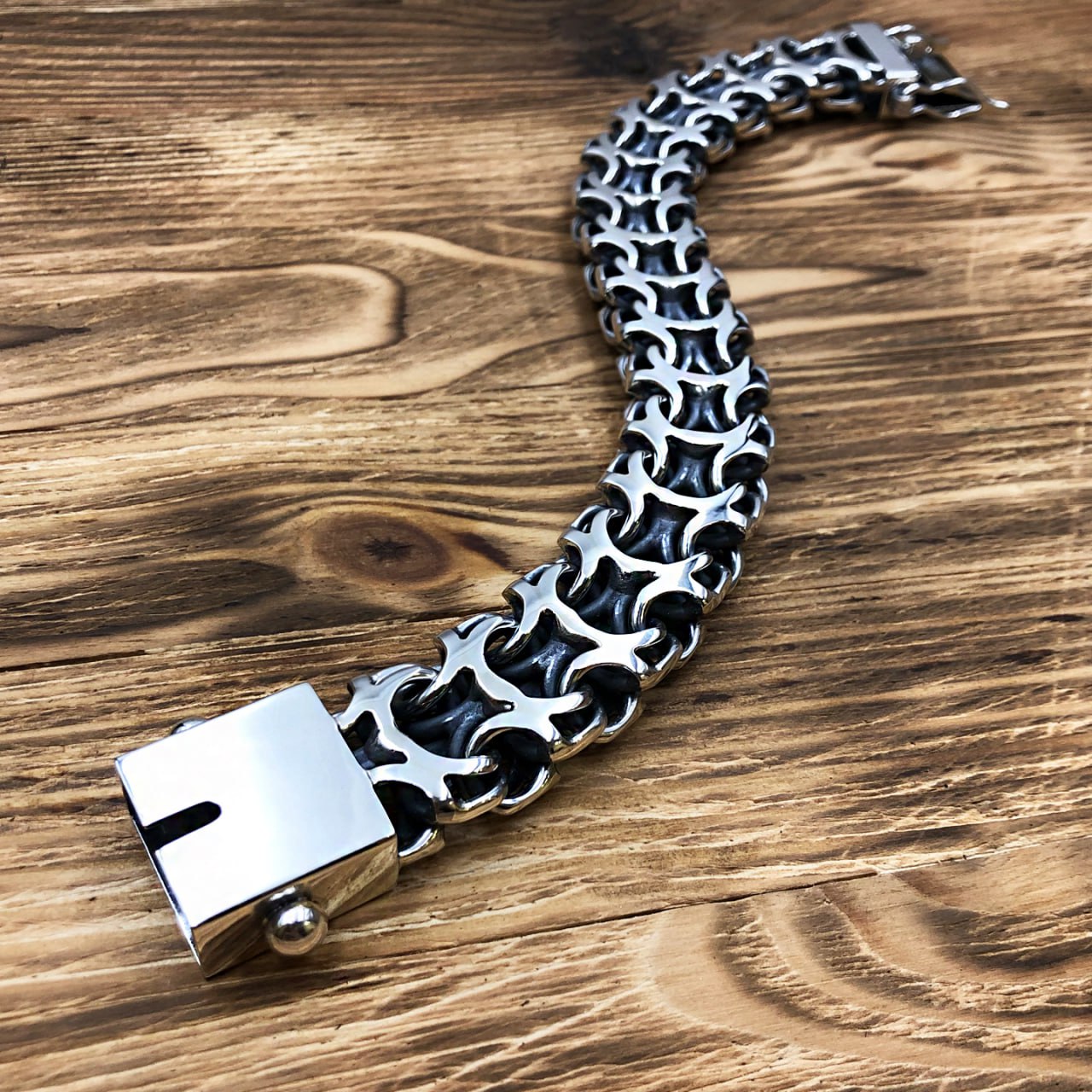 Heavy Sterling silver "Ramses" Bracelet