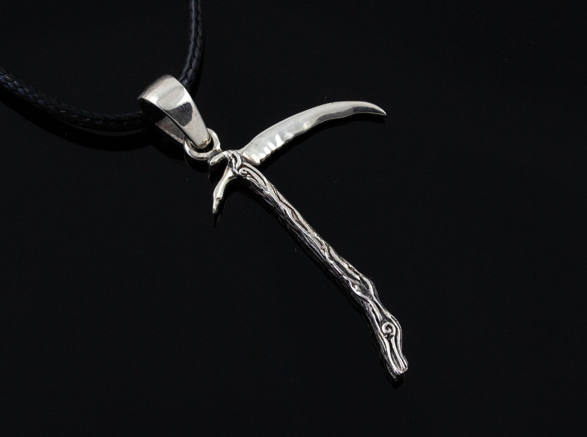 {{jewelry_for_geeks}} - {{ GameFanCraft}} Pendant Silver Gothic Scythe Necklace