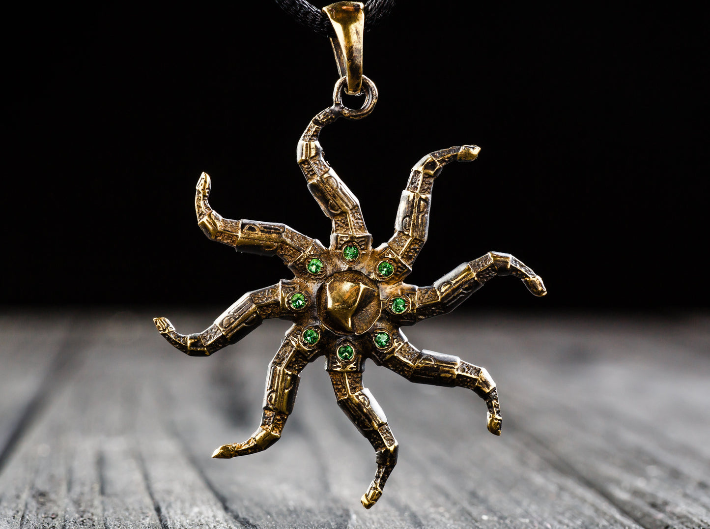 {{jewelry_for_geeks}} - {{ GameFanCraft}} Pendant Brass Elder Scrolls Azura Star Pendant