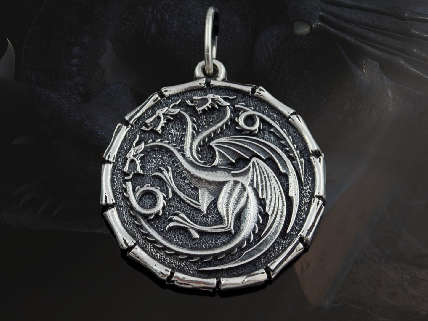 {{jewelry_for_geeks}} - {{ GameFanCraft}} Pendant Silver House Targaryen Dragon Pendant