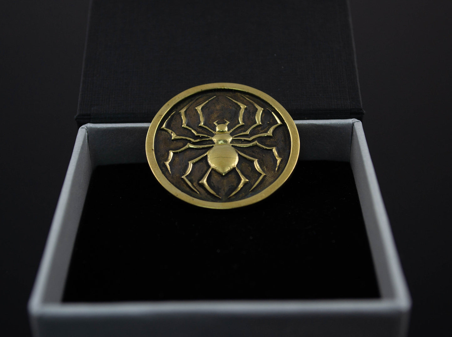 {{jewelry_for_geeks}} - {{ GameFanCraft}} Coin Brass two-sided anime spider coin