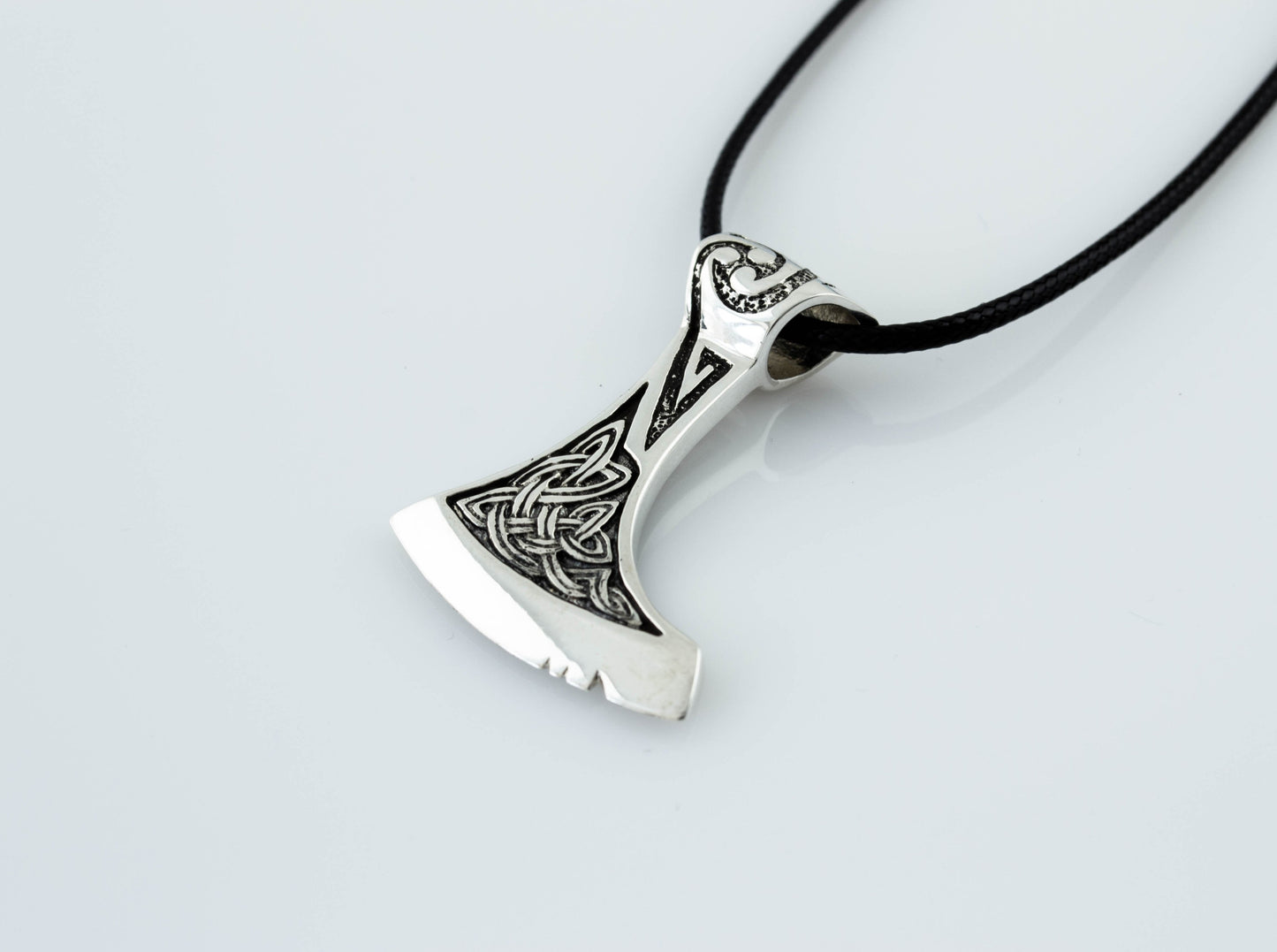 {{jewelry_for_geeks}} - {{ GameFanCraft}} Pendant Silver Viking pendant battle Axe, Celtic pattern jewelry, Scandinavian triskele pendant