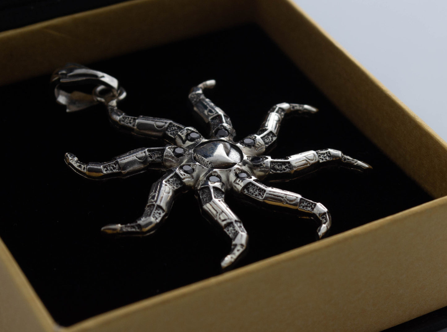 {{jewelry_for_geeks}} - {{ GameFanCraft}} Pendant Brass Elder Scrolls Azura Star Pendant