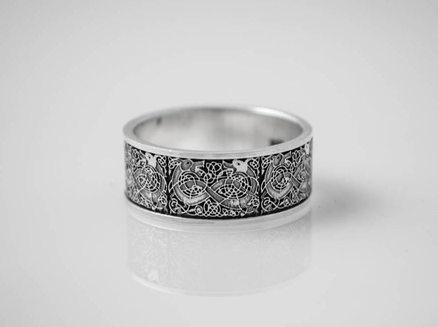 {{jewelry_for_geeks}} - {{ GameFanCraft}} Ring Silver Scandinavian ring with mythical creatures