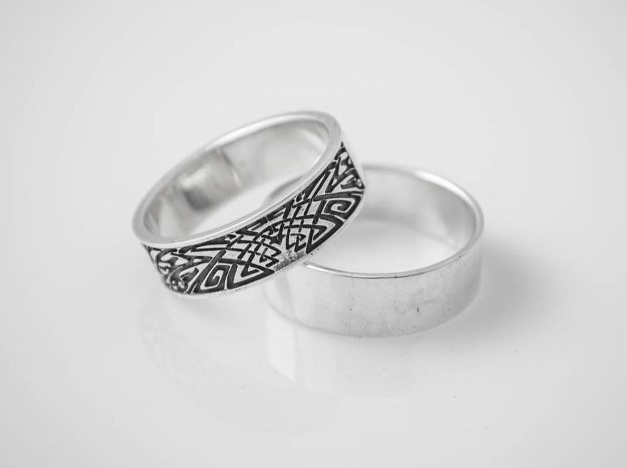 {{jewelry_for_geeks}} - {{ GameFanCraft}} Ring Silver Scandinavian ring with mysterious symbols
