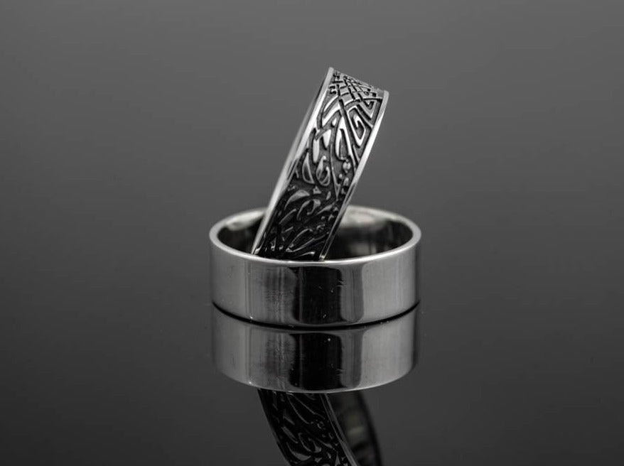 {{jewelry_for_geeks}} - {{ GameFanCraft}} Ring Silver Scandinavian ring with mysterious symbols