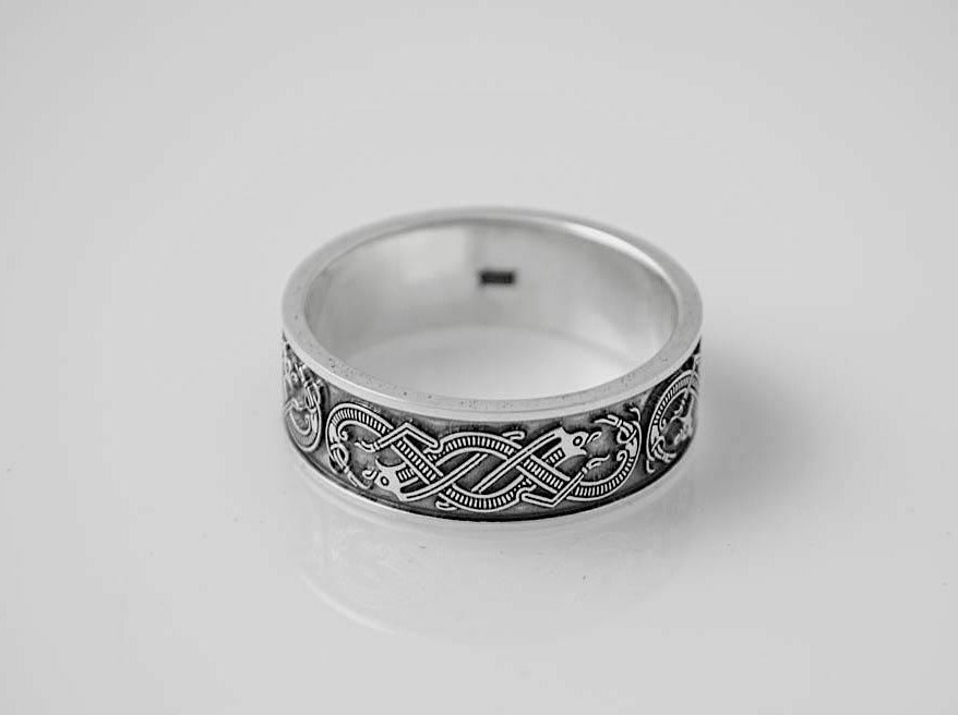 {{jewelry_for_geeks}} - {{ GameFanCraft}} Ring Silver Scandinavian ring with sea monsters