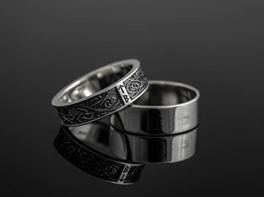 {{jewelry_for_geeks}} - {{ GameFanCraft}} Ring Silver Scandinavian ring with runes Tiwaz and Berkana