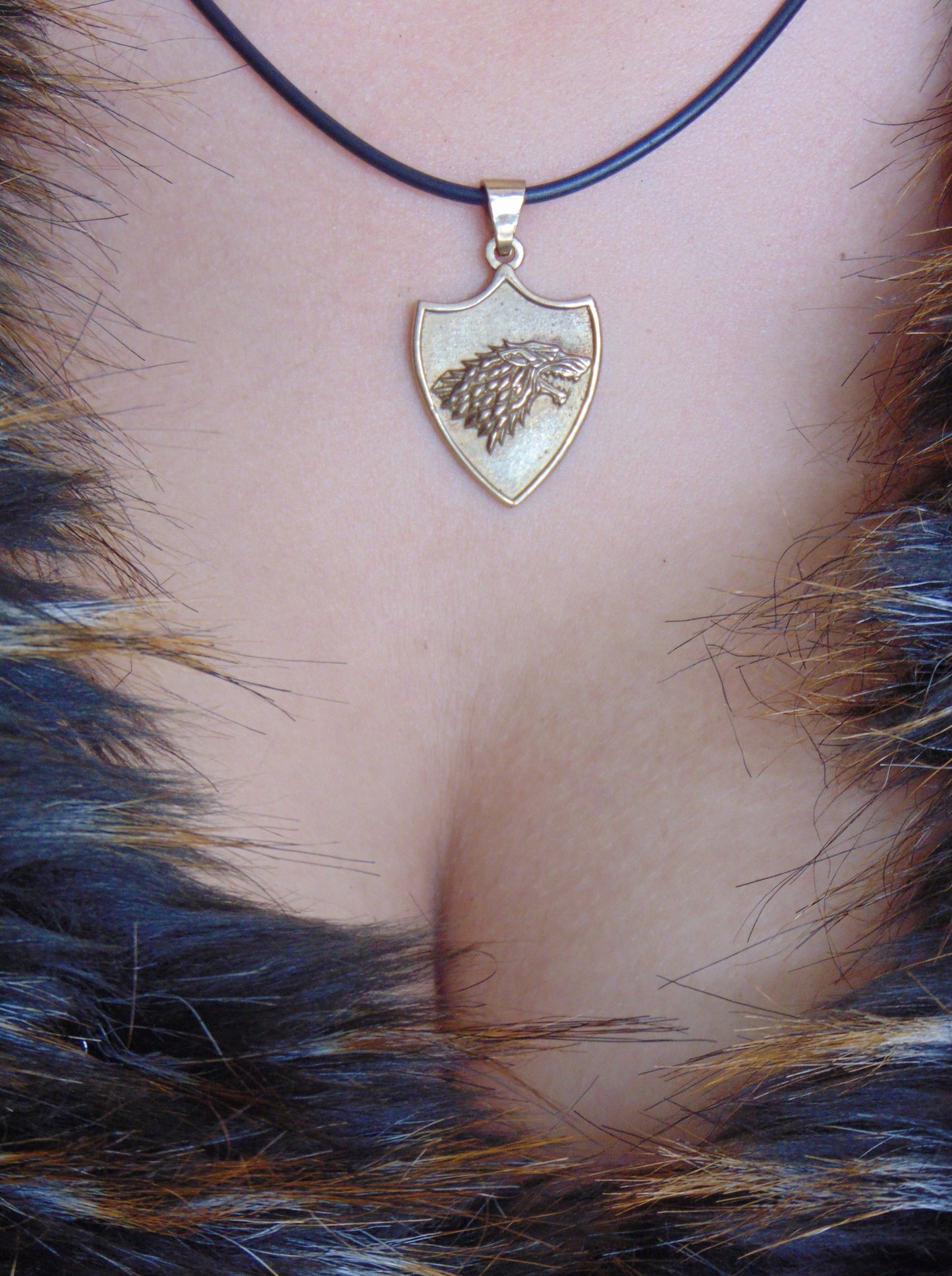{{jewelry_for_geeks}} - {{ GameFanCraft}} Pendant Brass House Stark Wolf Head Pendant