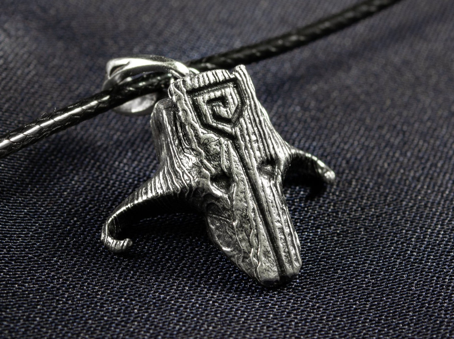 {{jewelry_for_geeks}} - {{ GameFanCraft}} Pendant Silver Dota 2 Juggernaut mask pendant