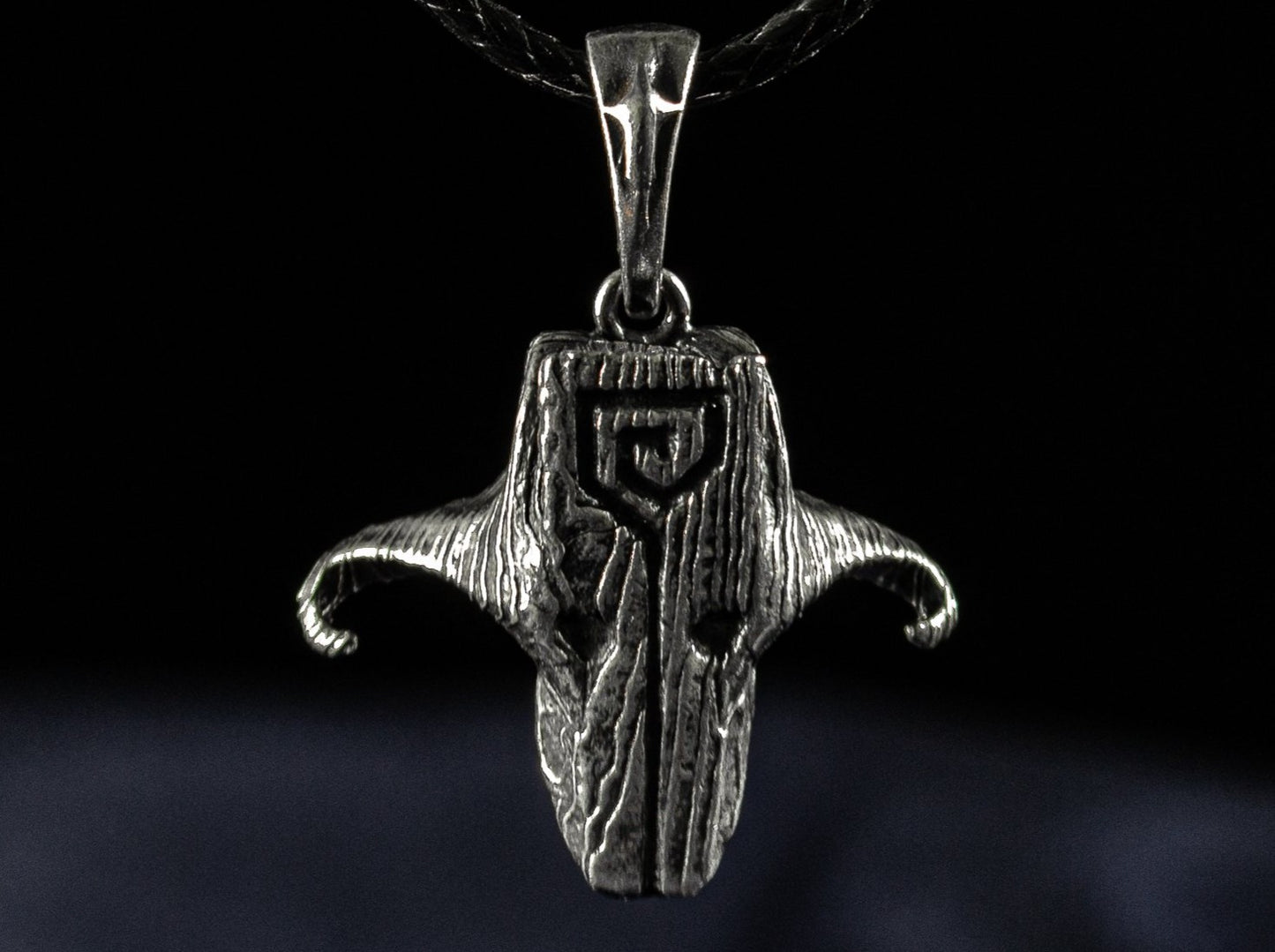 {{jewelry_for_geeks}} - {{ GameFanCraft}} Pendant Silver Dota 2 Juggernaut mask pendant