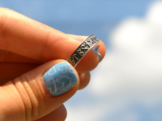 {{jewelry_for_geeks}} - {{ GameFanCraft}} Ring Silver Scandinavian ring with runes