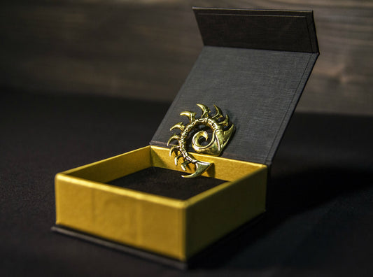 {{jewelry_for_geeks}} - {{ GameFanCraft}} Pendant Brass Starcraft Zerg pendant