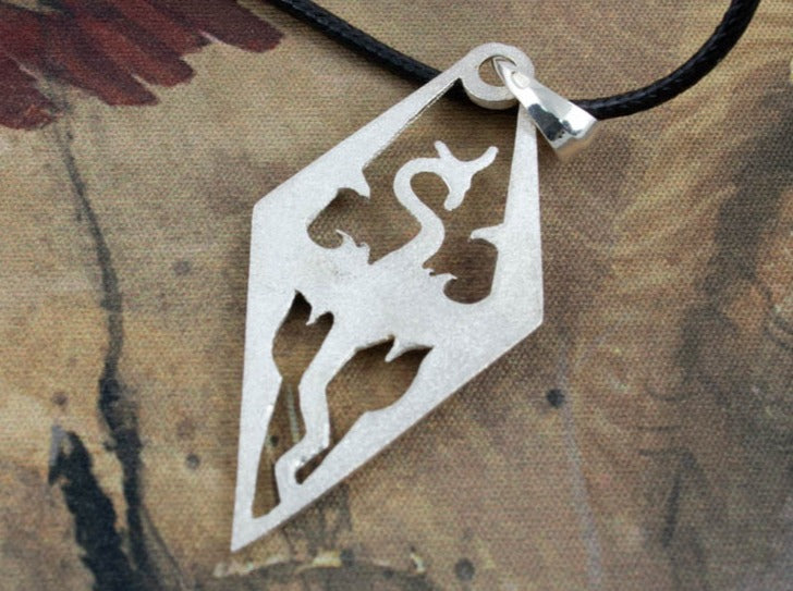 {{jewelry_for_geeks}} - {{ GameFanCraft}} Pendant Brass Imperial Dragon Pendant