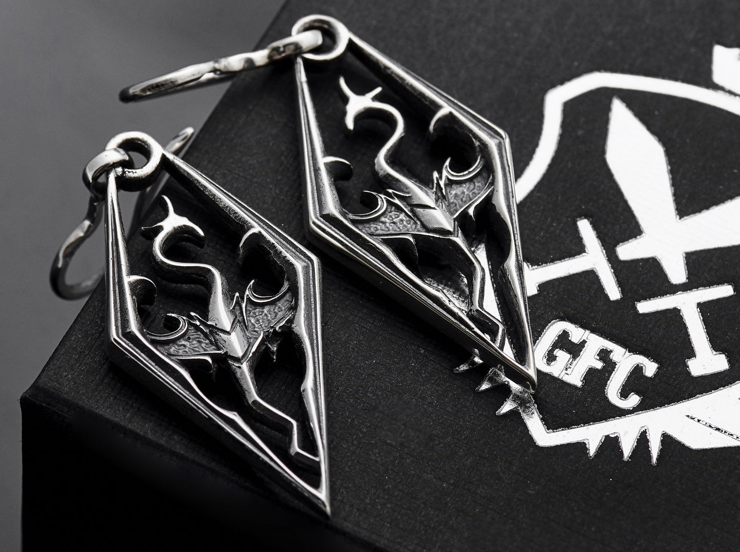 {{jewelry_for_geeks}} - {{ GameFanCraft}} Earrings Silver Elder Scrolls Imperial Dragon earrings