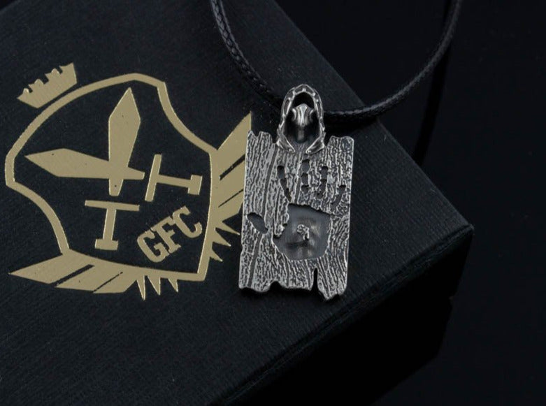 {{jewelry_for_geeks}} - {{ GameFanCraft}} Pendant Silver Dark Brotherhood Nightingale Pendant