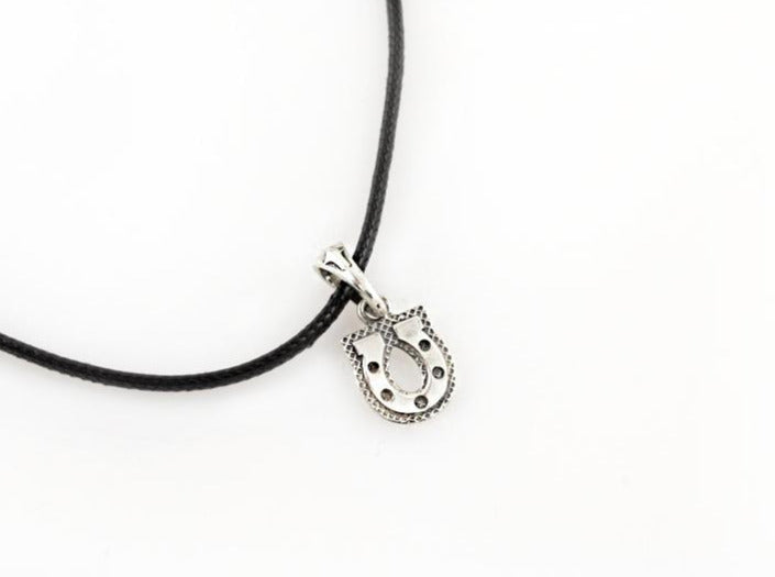 {{jewelry_for_geeks}} - {{ GameFanCraft}} Pendant Silver Map Marker Horseshoe LARP Pendant