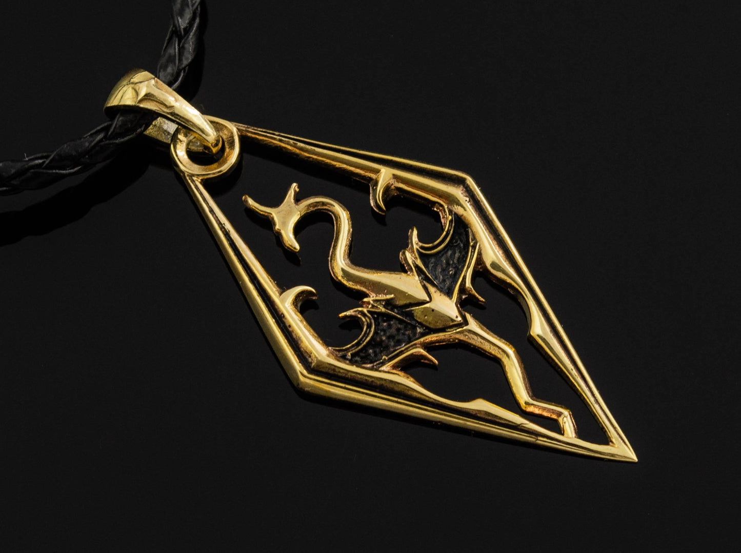{{jewelry_for_geeks}} - {{ GameFanCraft}} Pendant Brass Imperial Dragon Pendant