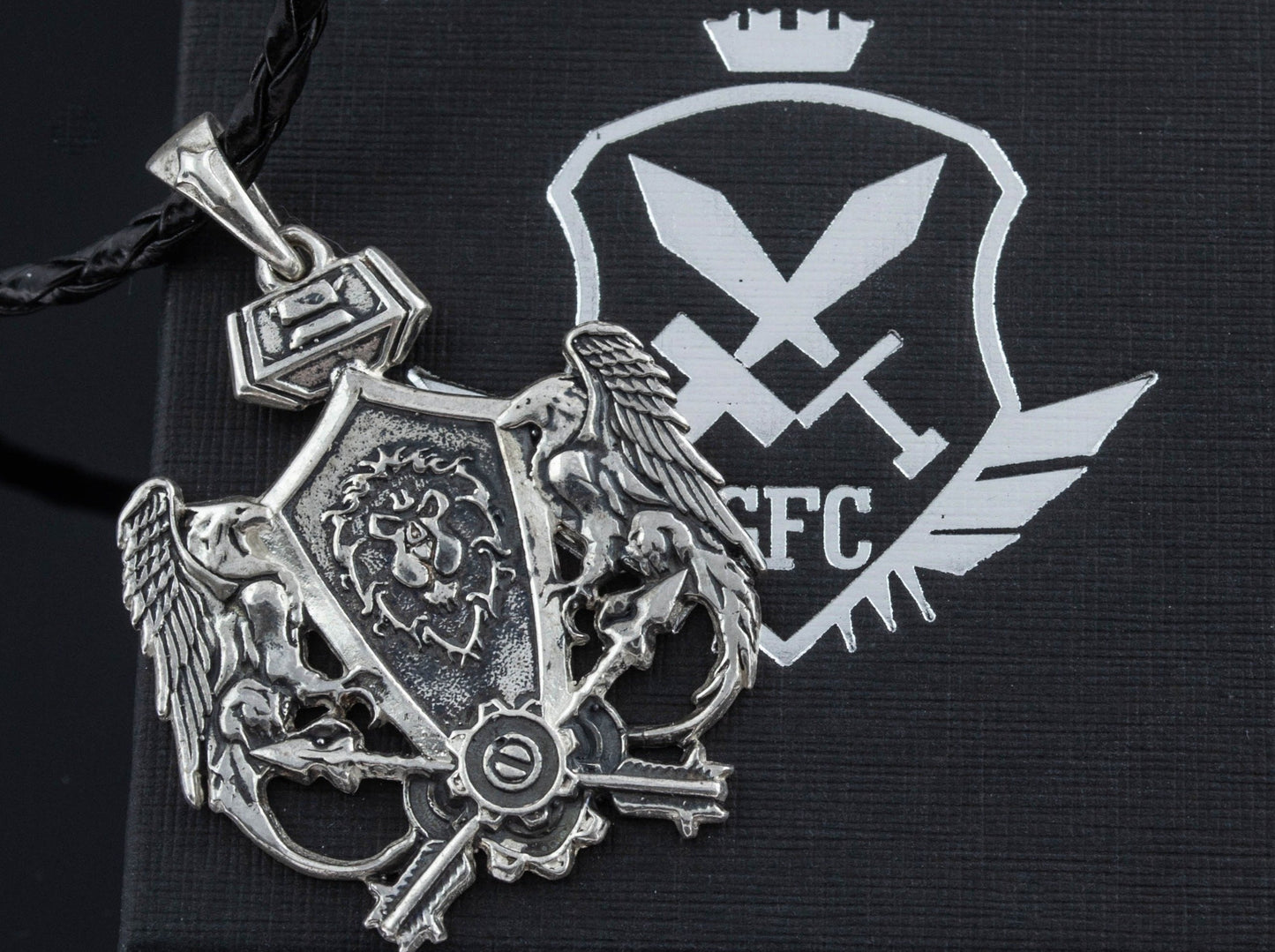 {{jewelry_for_geeks}} - {{ GameFanCraft}} Pendant Silver Alliance Pendant from the World of Warcraft