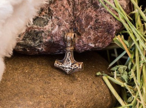 {{jewelry_for_geeks}} - {{ GameFanCraft}} Pendant Brass Viking's Thor's Hammer Pendant Mammen Village
