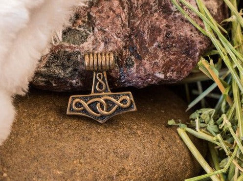 {{jewelry_for_geeks}} - {{ GameFanCraft}} Pendant Brass Viking's Thor's Hammer (Mjolnir) Pendant Infinity