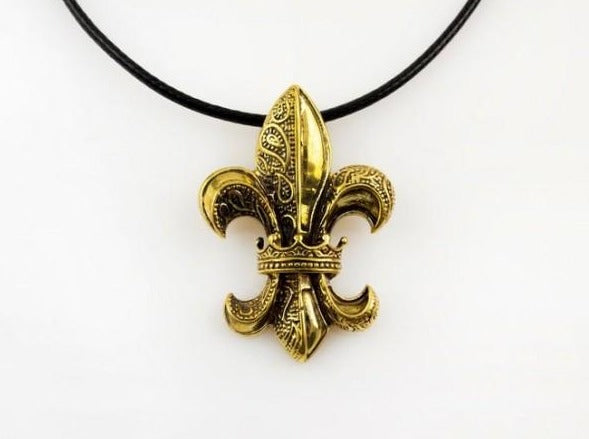 {{jewelry_for_geeks}} - {{ GameFanCraft}} Pendant Brass Heraldic Lily Pendant