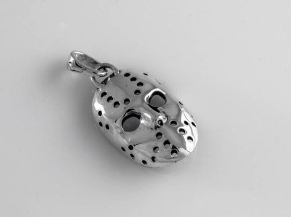 {{jewelry_for_geeks}} - {{ GameFanCraft}} Pendant Silver Jason Voorhees mask pendant