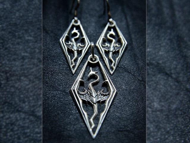 {{jewelry_for_geeks}} - {{ GameFanCraft}} Set Unique Dragon Gift Set
