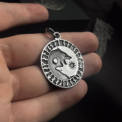 Sterling Silver Scandinavian Wolves Pendant
