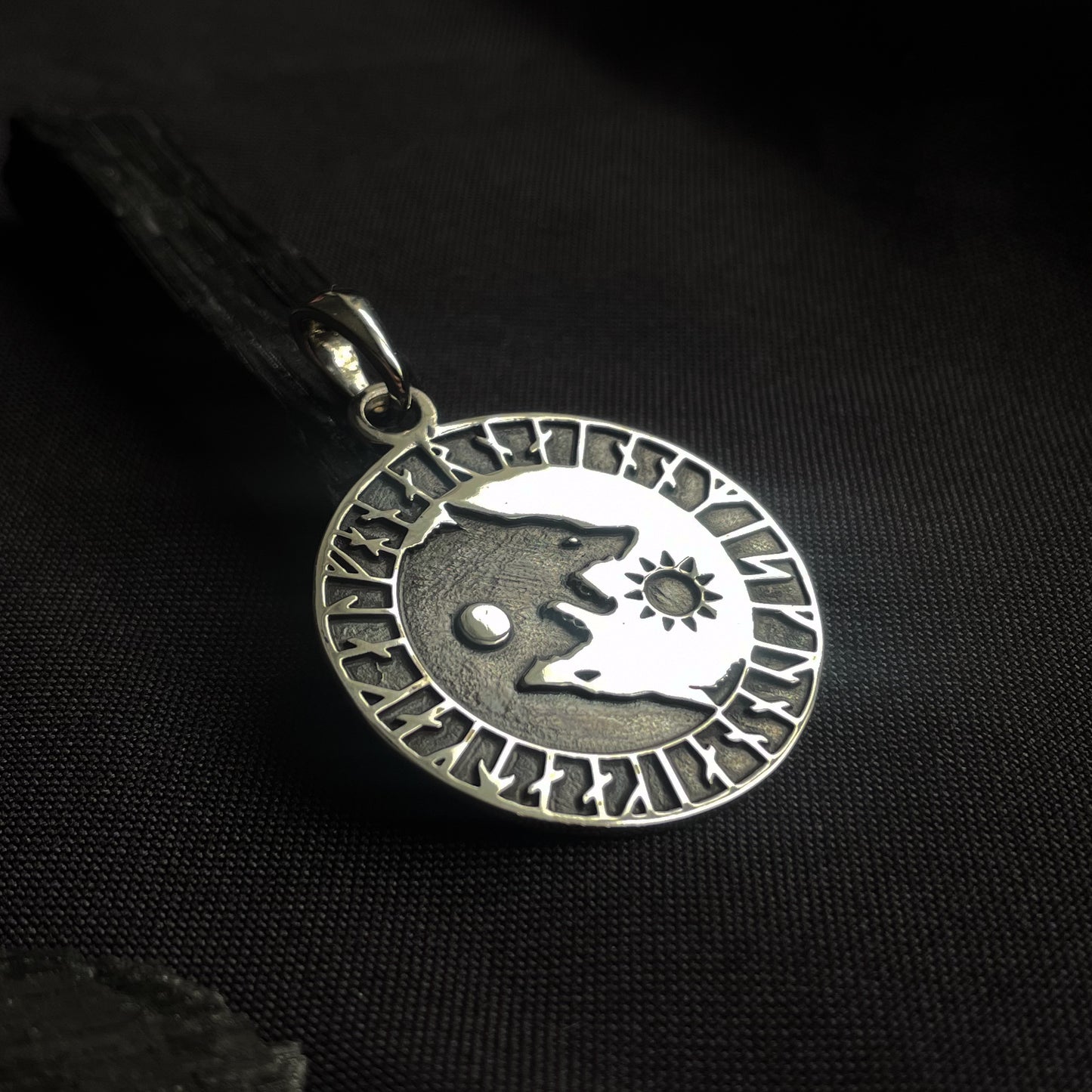 Sterling Silver Scandinavian Wolves Pendant
