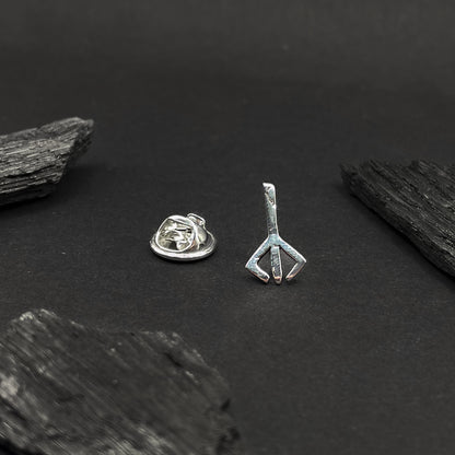 Sterling Silver Small Hunter's Mark Pin