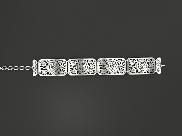 Plate bracelet with roses