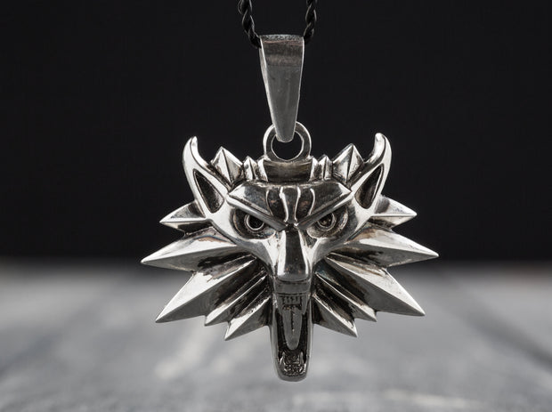 {{jewelry_for_geeks}} - {{ GameFanCraft}} Pendant Silver Wolf Head Witcher Medallion