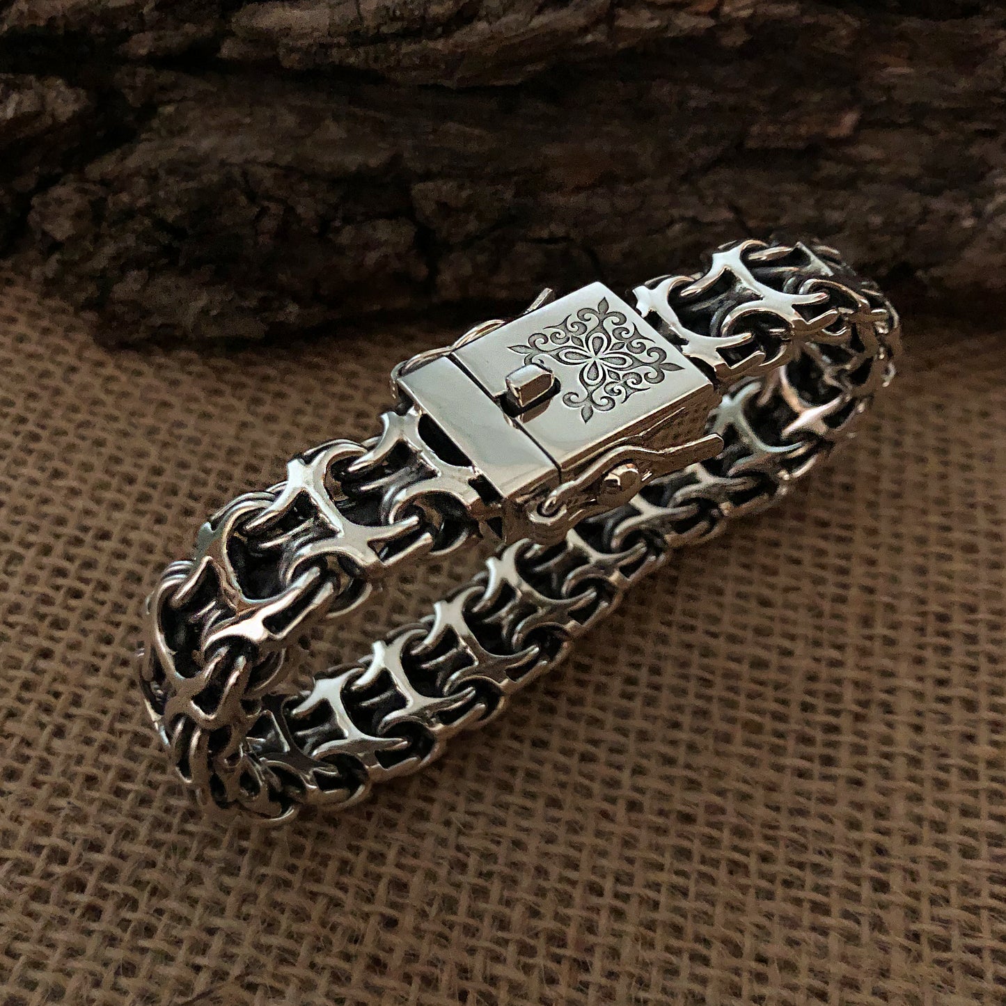 {{jewelry_for_geeks}} - {{ GameFanCraft}} Bracelet Silver bracelet "Ramses"