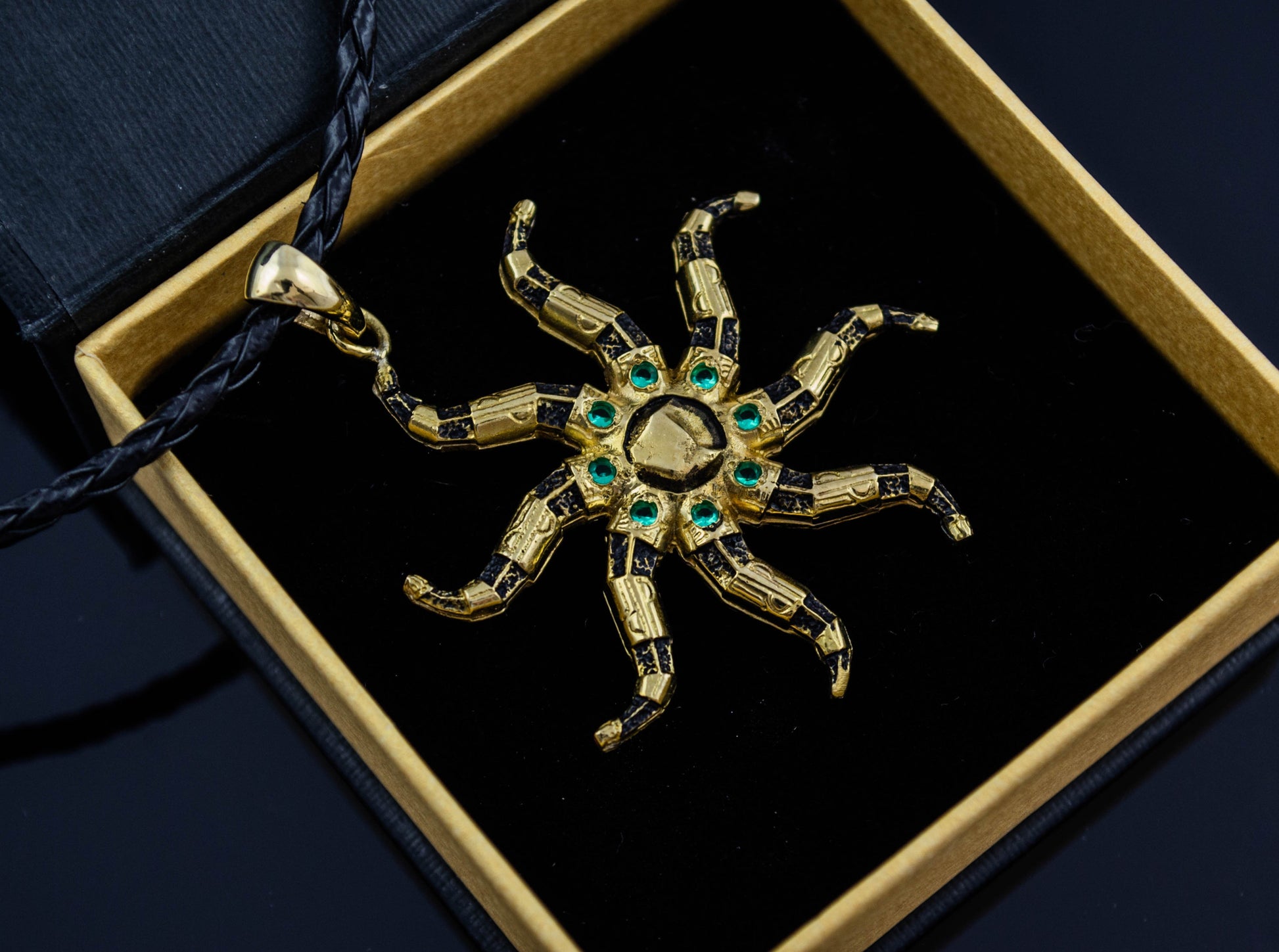 {{jewelry_for_geeks}} - {{ GameFanCraft}} Pendant Brass Elder Scrolls Azura Star Pendant