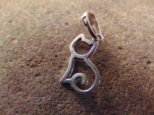 {{jewelry_for_geeks}} - {{ GameFanCraft}} Pendant Silver Cat silhouette pendant
