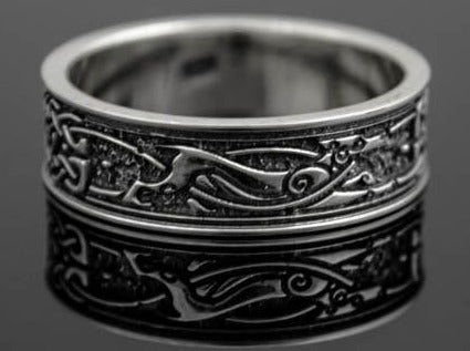 {{jewelry_for_geeks}} - {{ GameFanCraft}} Ring Silver Scandinavian ring with an animal pattern