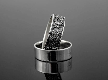 {{jewelry_for_geeks}} - {{ GameFanCraft}} Ring Silver Scandinavian ring with sea monsters