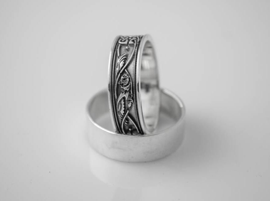 {{jewelry_for_geeks}} - {{ GameFanCraft}} Ring Silver Scandinavian ring with animal and plant motifs