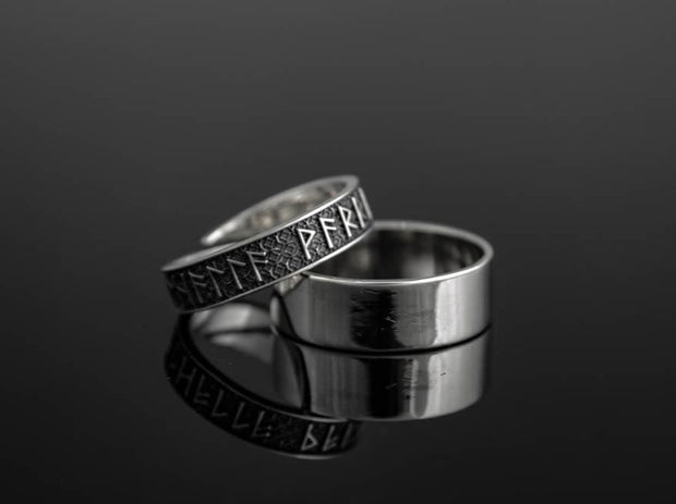 {{jewelry_for_geeks}} - {{ GameFanCraft}} Ring Silver ring with Scandinavian runes