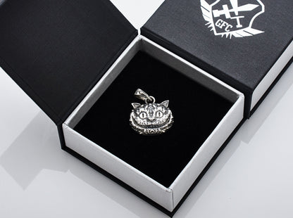 {{jewelry_for_geeks}} - {{ GameFanCraft}} Pendant Silver Cheshire cat pendant