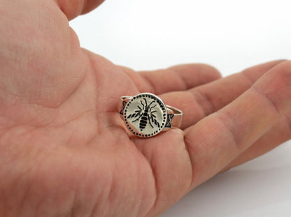 {{jewelry_for_geeks}} - {{ GameFanCraft}} Ring Silver Dark Souls Hornet Ring