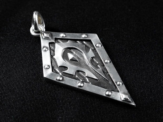 {{jewelry_for_geeks}} - {{ GameFanCraft}} Pendant Silver Warcraft Horde Symbol Pendant