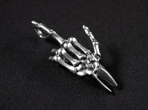 {{jewelry_for_geeks}} - {{ GameFanCraft}} Pendant Silver Skeleton Finger Pendant