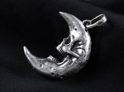 {{jewelry_for_geeks}} - {{ GameFanCraft}} Pendant Silver Halloween Skull Moon Pendant
