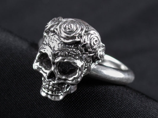 {{jewelry_for_geeks}} - {{ GameFanCraft}} Ring Silver Halloween Floral Mexican Skull Ring