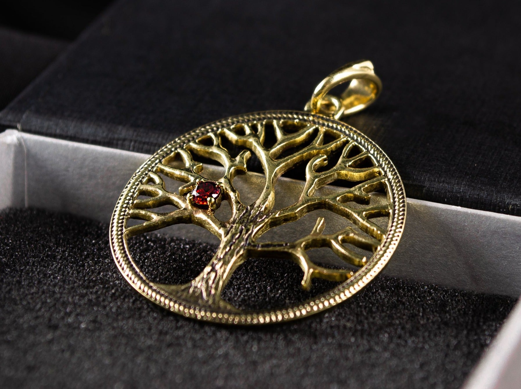 {{jewelry_for_geeks}} - {{ GameFanCraft}} Pendant Brass Vikings Yggdrasil Tree Pendant