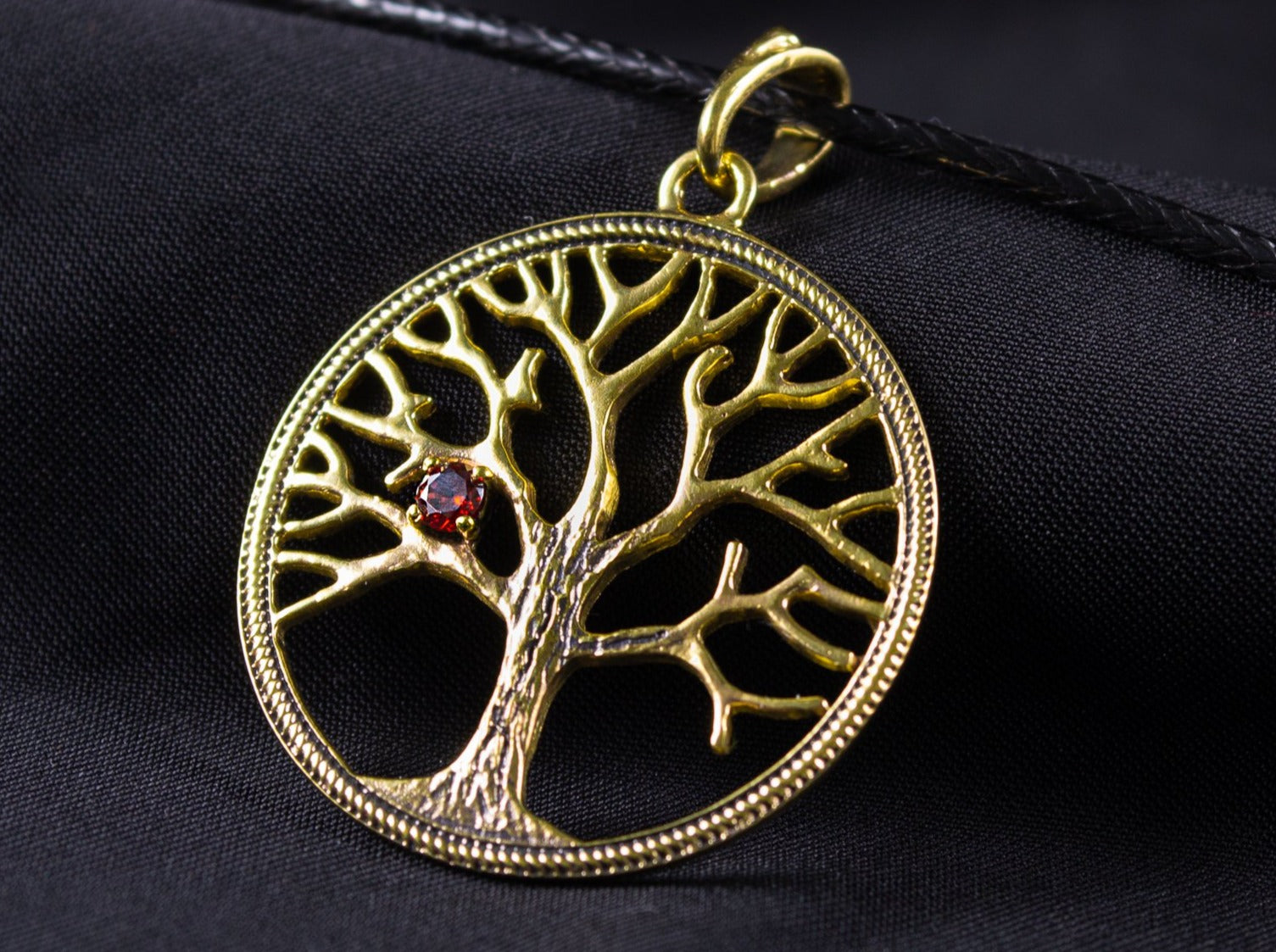 {{jewelry_for_geeks}} - {{ GameFanCraft}} Pendant Brass Vikings Yggdrasil Tree Pendant
