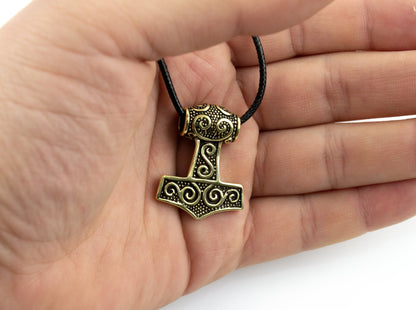 {{jewelry_for_geeks}} - {{ GameFanCraft}} Pendant Brass Viking's Thor's Hammer (Mjolnir) Pendant